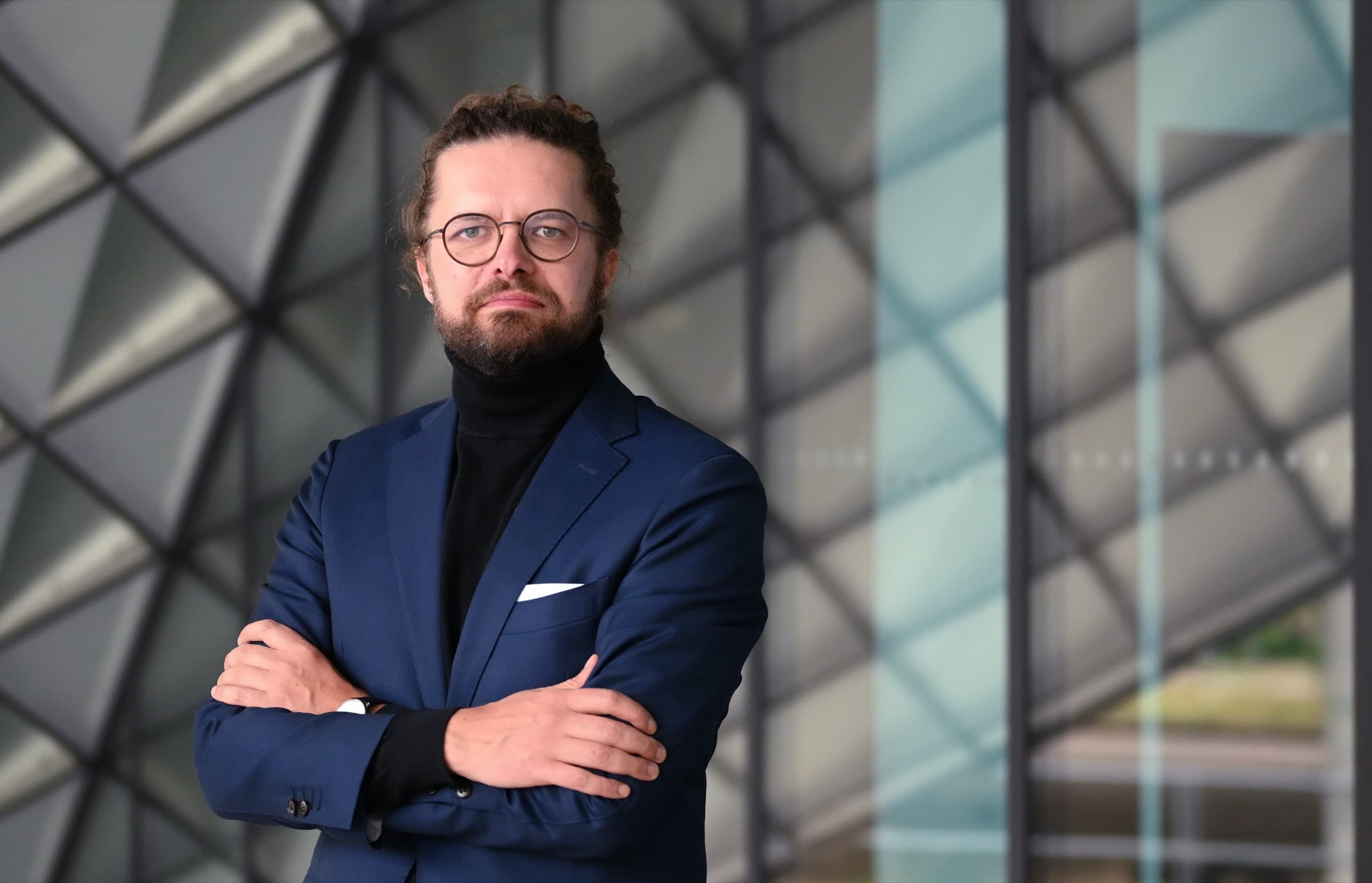 Johannes Merkel. Senior-Freelancer für Power BI, Microsoft Fabric und SAP-Reporting